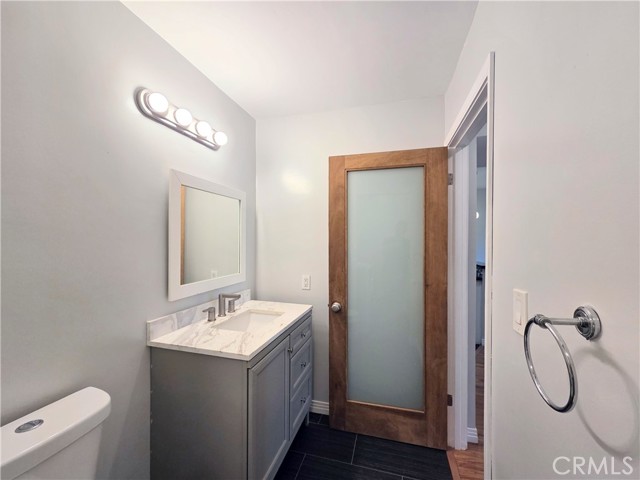 Detail Gallery Image 13 of 34 For 3701 Country Club Dr #3,  Long Beach,  CA 90807 - 2 Beds | 1/1 Baths