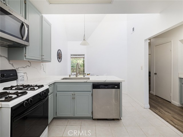 Detail Gallery Image 17 of 45 For 1450 Brett #305,  San Pedro,  CA 90732 - 2 Beds | 2 Baths