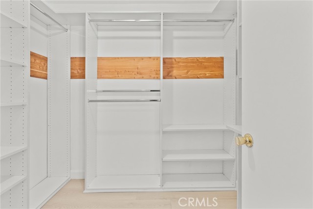 Detail Gallery Image 23 of 43 For 23675 Park Capri #24,  Calabasas,  CA 91302 - 2 Beds | 2 Baths