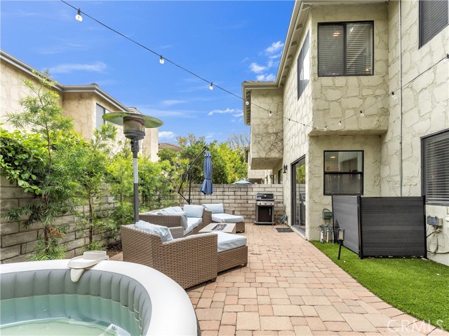Detail Gallery Image 41 of 54 For 29729 Strawberry Hill Dr, Agoura Hills,  CA 91301 - 3 Beds | 3 Baths