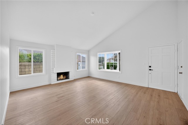 Detail Gallery Image 5 of 36 For 2215 Country Canyon Rd, Hacienda Heights,  CA 91745 - 4 Beds | 2 Baths