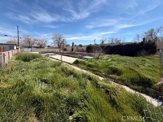 Detail Gallery Image 5 of 6 For 45356 10th St, Lancaster,  CA 93534 - – Beds | – Baths