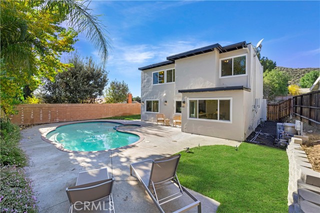 Detail Gallery Image 35 of 38 For 28218 Oaklar Dr, Saugus,  CA 91350 - 4 Beds | 3 Baths