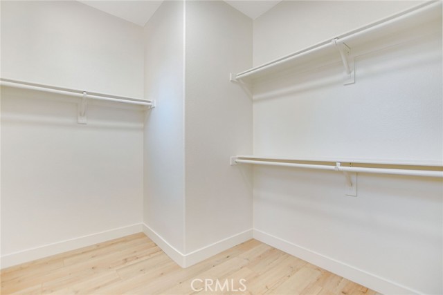 Detail Gallery Image 35 of 47 For 28210 Canterbury Ct, Valencia,  CA 91354 - 2 Beds | 2/1 Baths