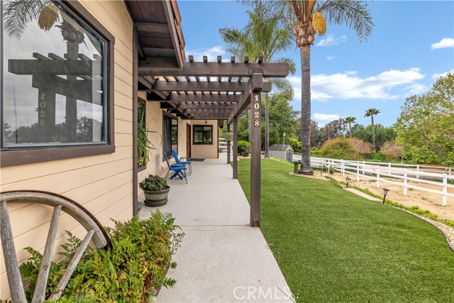 Image 3 of 53 For 1028 Capra Way