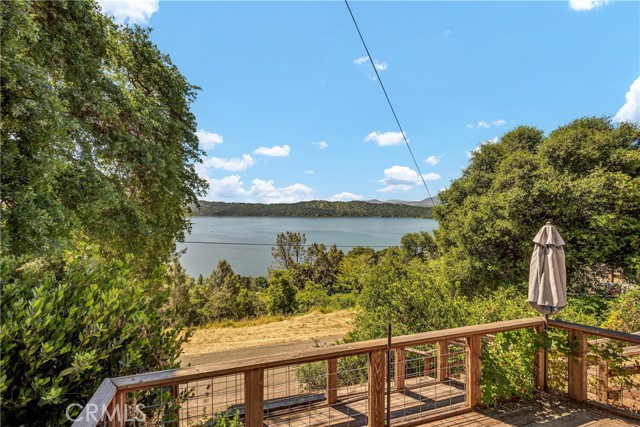 Detail Gallery Image 2 of 30 For 11668 Lakeview, Clearlake Oaks,  CA 95423 - 3 Beds | 2 Baths