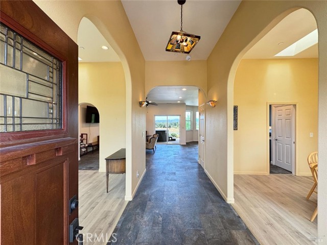 1910 Foothill Drive, Redwood Valley CA: https://media.crmls.org/medias/134af95c-a7b7-4b99-b6ab-fdd812beb338.jpg