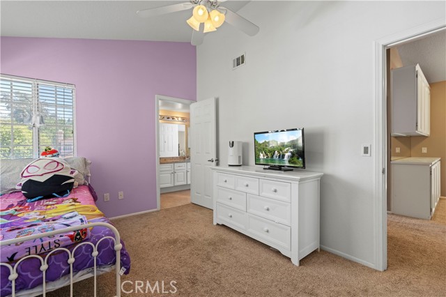 Detail Gallery Image 40 of 58 For 28711 Howard Marrie Ct, Saugus,  CA 91390 - 4 Beds | 3 Baths