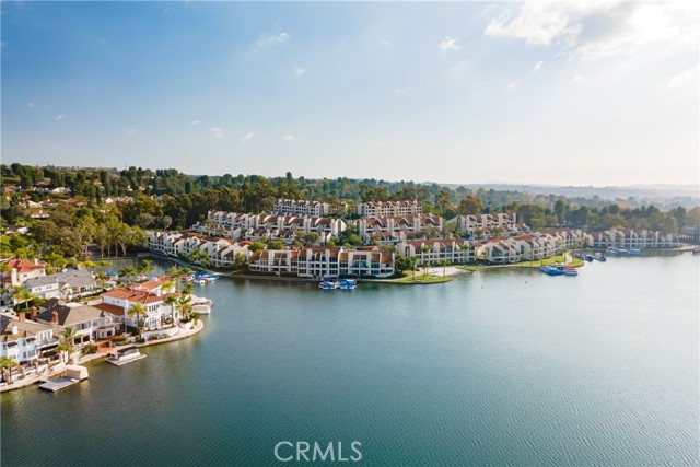 27927 Trocadero, Mission Viejo CA: https://media.crmls.org/medias/134b8417-499e-4242-b89e-3a25a0523c96.jpg