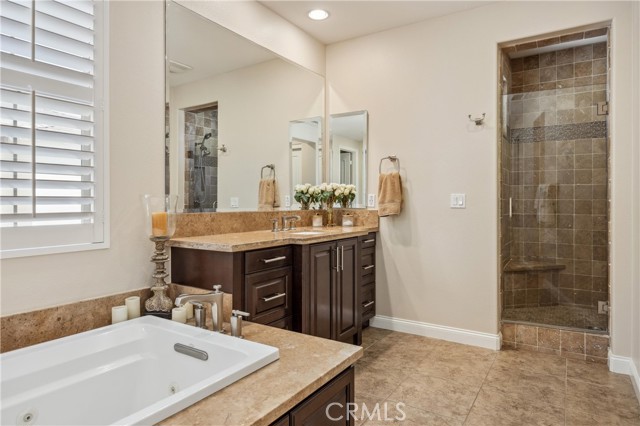 8356 Noelle Drive, Huntington Beach CA: https://media.crmls.org/medias/134c18d2-2adf-4800-9d06-f599d07f2da3.jpg