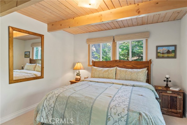 Detail Gallery Image 24 of 68 For 27685 High Knoll Rd., Lake Arrowhead,  CA 92352 - 4 Beds | 4 Baths