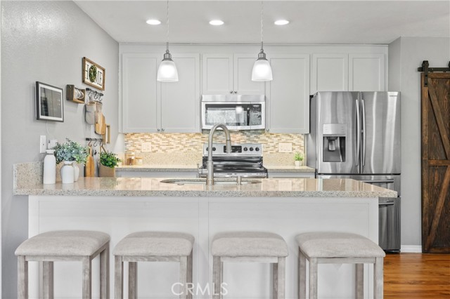 Detail Gallery Image 5 of 28 For 21931 Rimhurst 124k,  Lake Forest,  CA 92630 - 2 Beds | 1 Baths