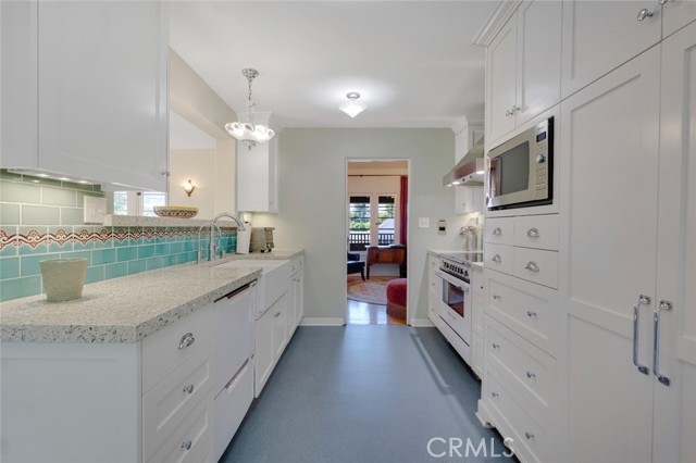 Image 14 of 57 For 3760 Dover Street