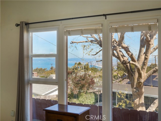 26915 Grayslake Road, Rancho Palos Verdes, California 90275, 4 Bedrooms Bedrooms, ,Residential,For Sale,Grayslake,PV24069416