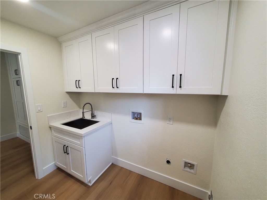 MLS #OC25261942 image #22