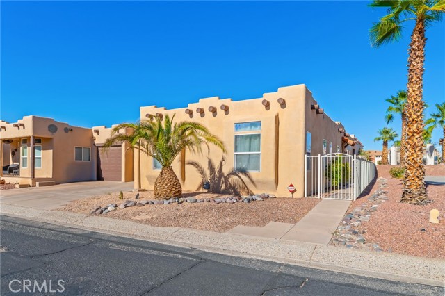 Detail Gallery Image 3 of 56 For 1181 Marina, Needles,  CA 92363 - 3 Beds | 2 Baths