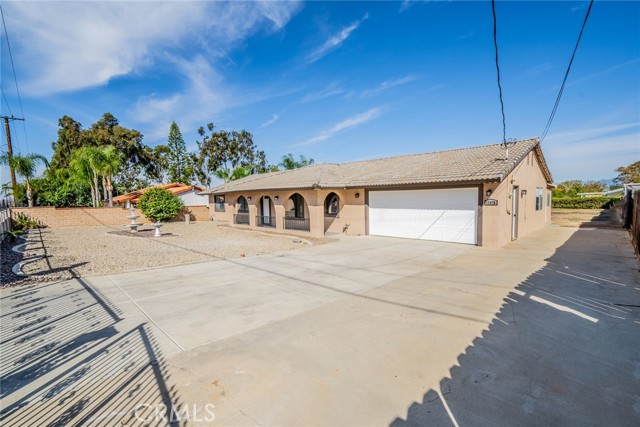 Detail Gallery Image 3 of 53 For 17470 Krameria Ave, Riverside,  CA 92504 - 3 Beds | 2 Baths