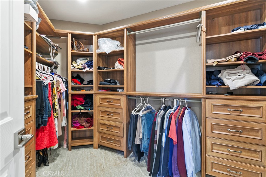 134f8cf5 08bf 4169 9ca3 6f35761e7c50