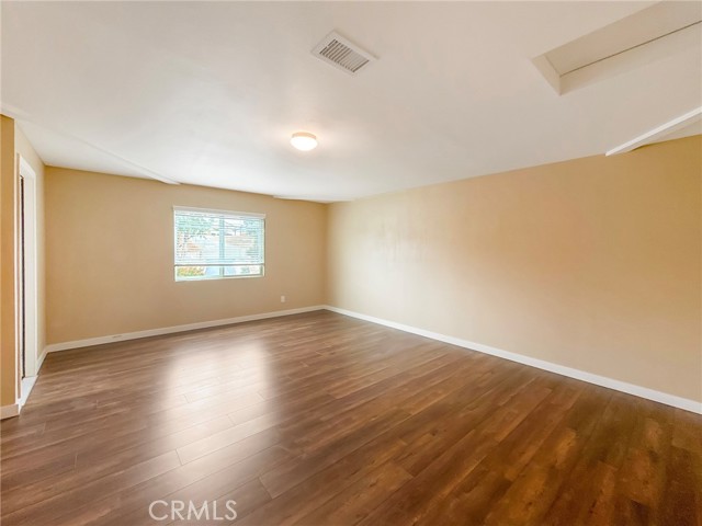 Image 9 of 10 For 7471 Boyd Avenue