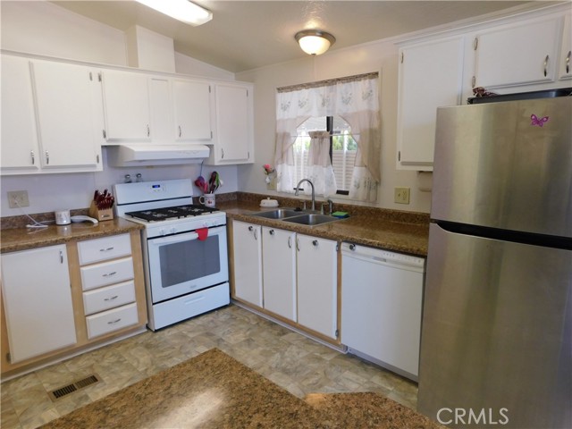 Detail Gallery Image 14 of 73 For 5700 W Wilson St #65,  Banning,  CA 92220 - 2 Beds | 2 Baths