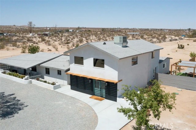 Detail Gallery Image 1 of 46 For 62718 Aberdeen Dr, Joshua Tree,  CA 92252 - 5 Beds | 4 Baths