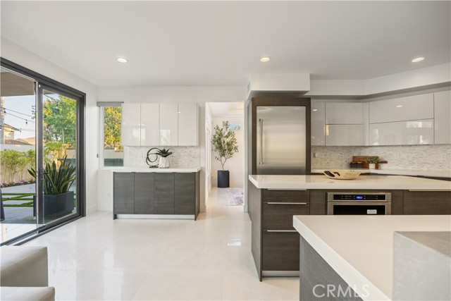 Image 11 of 47 For 4802 Corsica Drive