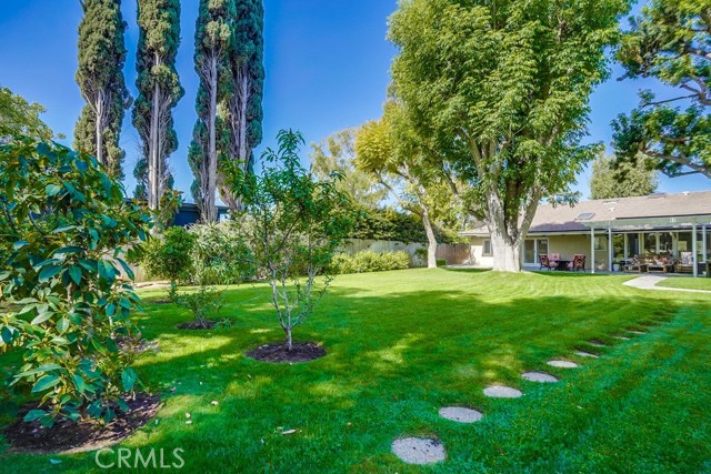 4 Saddlehorn Lane, Rolling Hills Estates, California 90274, 5 Bedrooms Bedrooms, ,4 BathroomsBathrooms,Residential,Sold,Saddlehorn,PV22070454