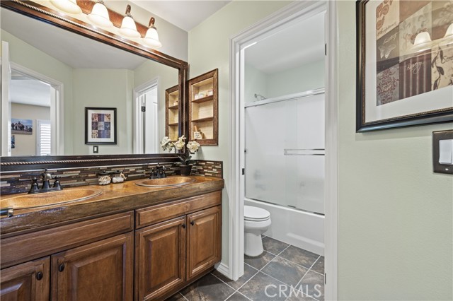Detail Gallery Image 22 of 33 For 28385 Mirabelle Ln, Saugus,  CA 91350 - 2 Beds | 2 Baths