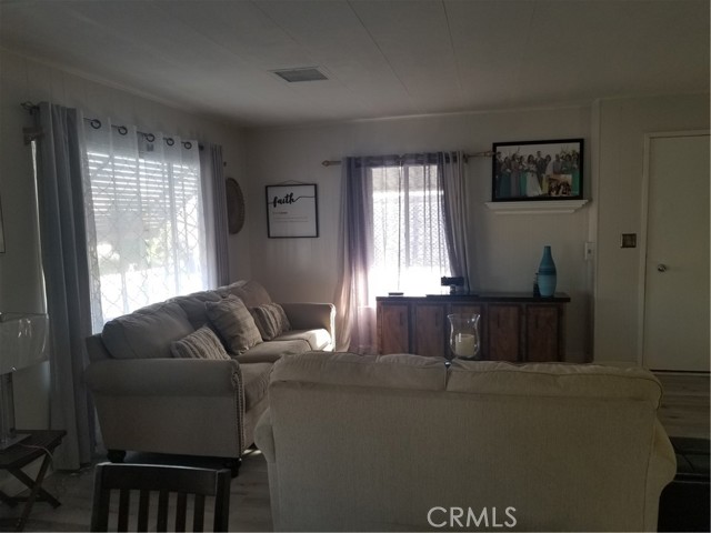 Detail Gallery Image 10 of 25 For 575 S Lyon Ave #164,  Hemet,  CA 92543 - 2 Beds | 2 Baths