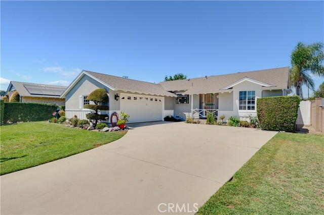 Detail Gallery Image 1 of 31 For 1313 W Ash Ave, Fullerton,  CA 92833 - 3 Beds | 2 Baths