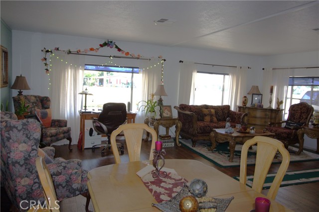 Detail Gallery Image 9 of 53 For 601 N Kirby St #76,  Hemet,  CA 92545 - 2 Beds | 2 Baths