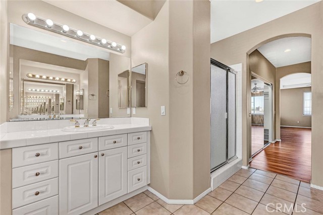 23261 Castle Rock, Mission Viejo CA: https://media.crmls.org/medias/135418d8-5dac-473a-8e50-ca784efebeb7.jpg
