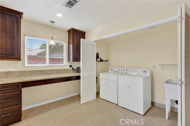Detail Gallery Image 15 of 44 For 1146 O Neil St, Upland,  CA 91784 - 3 Beds | 2 Baths
