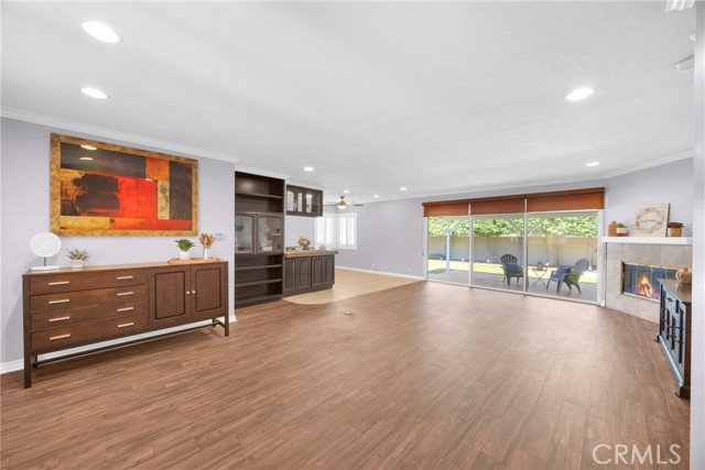 6745 Yearling Street, Lakewood CA: https://media.crmls.org/medias/135493a0-8aaf-46a3-a978-a981685de5d6.jpg