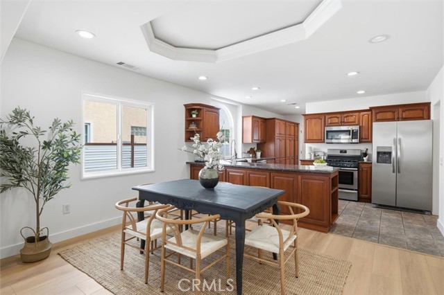 Detail Gallery Image 12 of 53 For 11916 Oxford Ave, Hawthorne,  CA 90250 - 3 Beds | 2 Baths