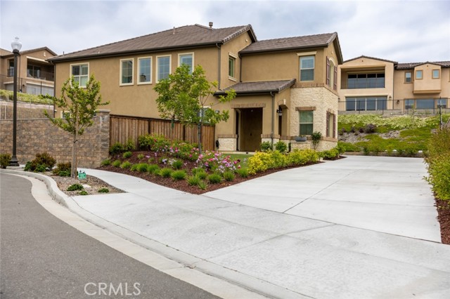 5367 Heritage Oak Drive Lake Forest, California 5367 Heritage Oak Drive