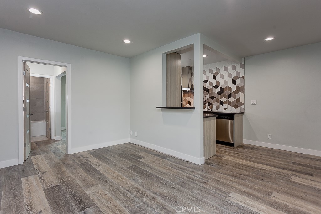 MLS #OC26184407 image #4