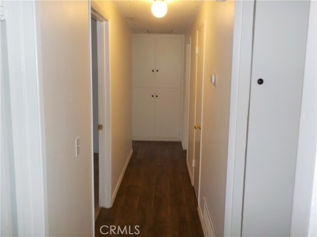 1676 Dumbarton Avenue, San Bernardino CA: https://media.crmls.org/medias/1356c8fa-7724-4e12-bf0a-2c1b39b39926.jpg