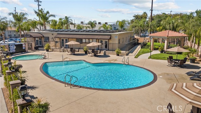 Detail Gallery Image 35 of 41 For 20652 Lassen St #147,  Chatsworth,  CA 91311 - 3 Beds | 2 Baths