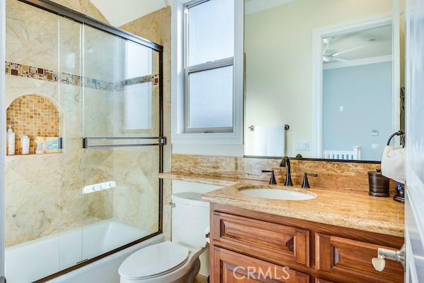 2202 Voorhees Avenue, Redondo Beach, California 90278, 4 Bedrooms Bedrooms, ,4 BathroomsBathrooms,Residential,Sold,Voorhees,SB17021148