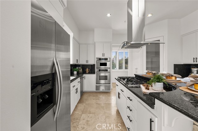Detail Gallery Image 15 of 43 For 4462 Fallsbrae Rd, Fallbrook,  CA 92028 - 4 Beds | 3/1 Baths