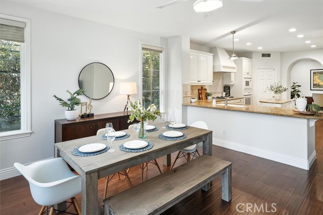 Detail Gallery Image 17 of 47 For 24909 Ironwood Dr, Valencia,  CA 91355 - 4 Beds | 4 Baths