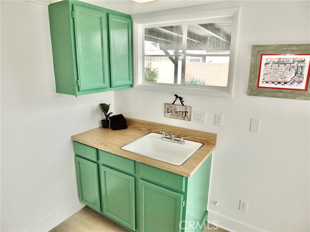 Detail Gallery Image 27 of 31 For 4401 Rose Ave, Long Beach,  CA 90807 - – Beds | – Baths