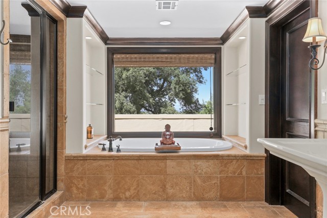 Detail Gallery Image 18 of 35 For 23731 Park Madrid, Calabasas,  CA 91302 - 4 Beds | 3/1 Baths