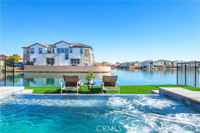 43180 Portuale Court, Indio CA: https://media.crmls.org/medias/135a926c-5256-4250-8d0b-16913c9f0f59.jpg