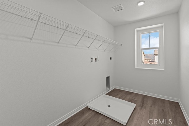 4746 Sicily Drive, Lake Elsinore CA: https://media.crmls.org/medias/135abd3a-3af7-4258-b277-de6e9ce408d5.jpg