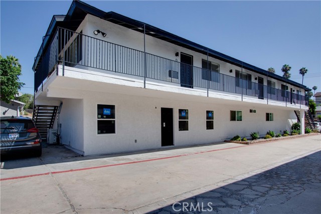 Detail Gallery Image 2 of 12 For 226 N Citrus Ave #E,  Vista,  CA 92084 - 2 Beds | 2 Baths