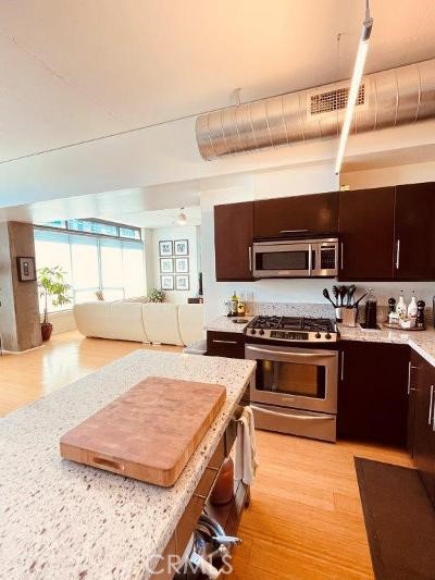 Detail Gallery Image 16 of 28 For 1111 S Grand #1015,  Los Angeles,  CA 90015 - 2 Beds | 2 Baths