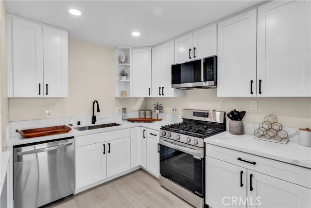 Detail Gallery Image 28 of 38 For 391 Zenith St, Chula Vista,  CA 91911 - 4 Beds | 2 Baths