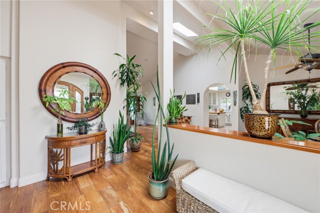 Detail Gallery Image 56 of 71 For 1633 Santiago, Newport Beach,  CA 92660 - 4 Beds | 3/1 Baths